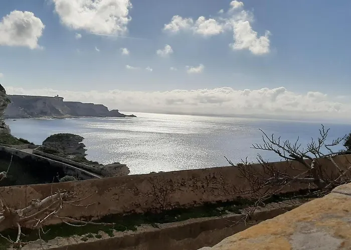 Appartement Petit Douillet Au Coeur De La Haute-ville Bonifacio (Corsica)