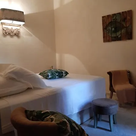 Petit Douillet Au Coeur De La Haute-ville *