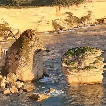 Lejlighed Petit Douillet Au Coeur De La Haute-ville *