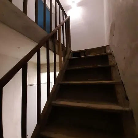 Petit Douillet Au Coeur De La Haute-ville