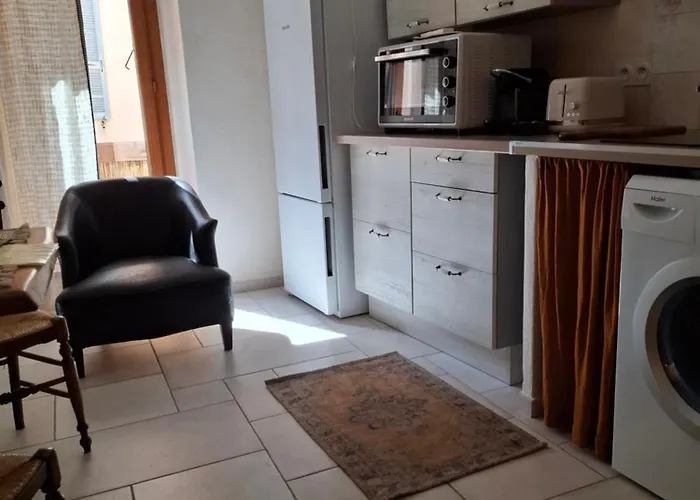 Apartment Petit Douillet Au Coeur De La Haute-ville
